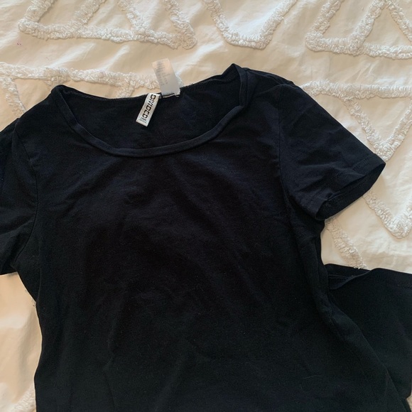 H&M full length tee - Picture 4 of 4